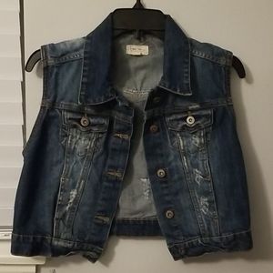 C'est Toi | Distressed Jean Vest